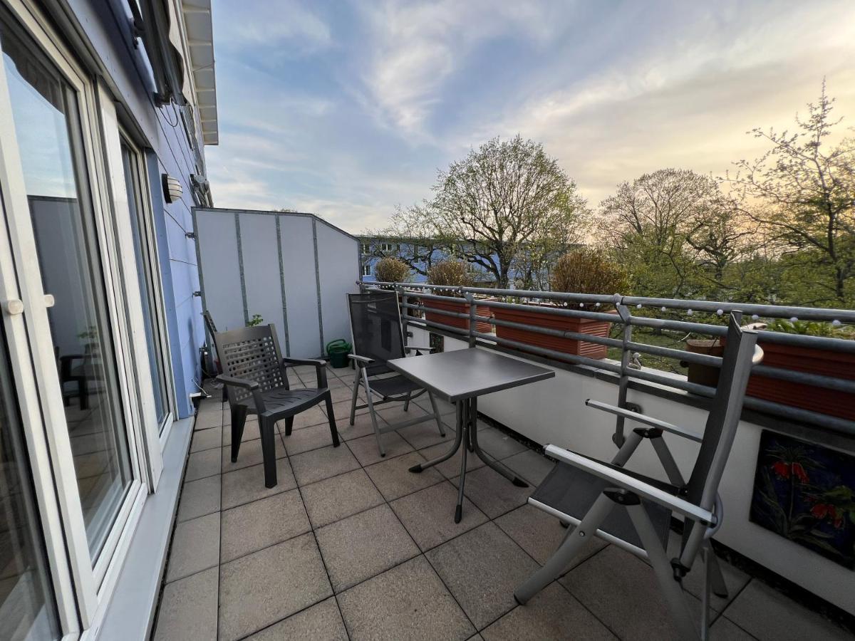 Maisonette Penthouse für 6 Personen by Rabe - free Netflix&kostenloser Parkplatz&große Terrasse Karlsruhe Exterior foto
